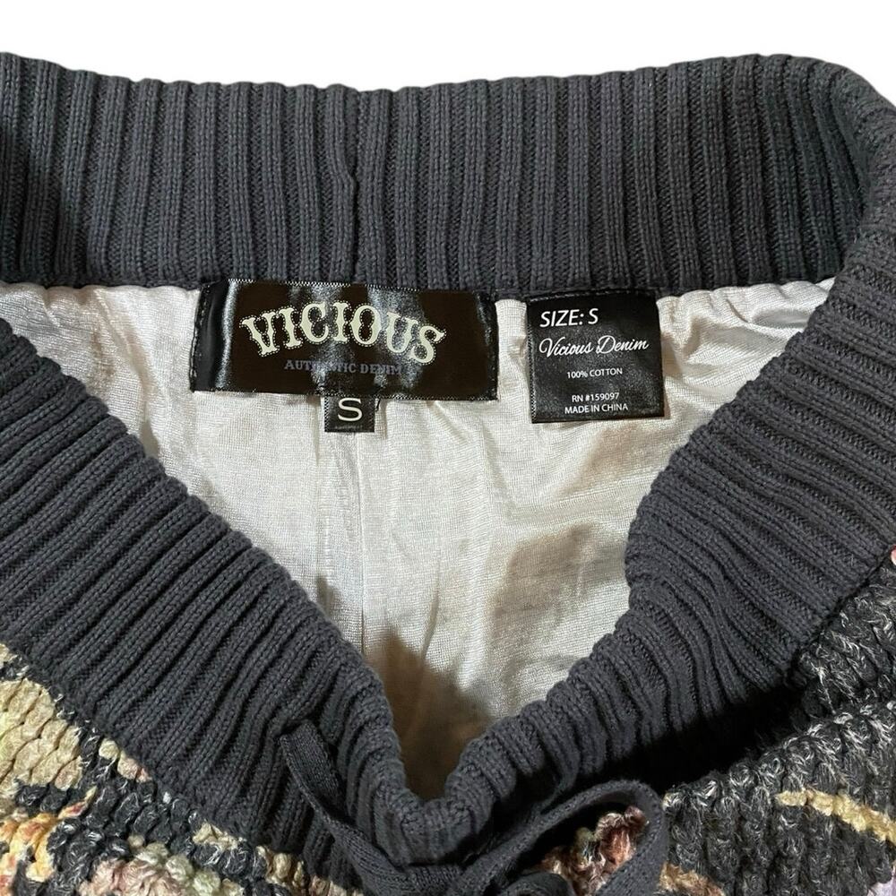 Vicious Denim Crochet Knit Oversized Lined Shorts - S - Picture 3 of 4